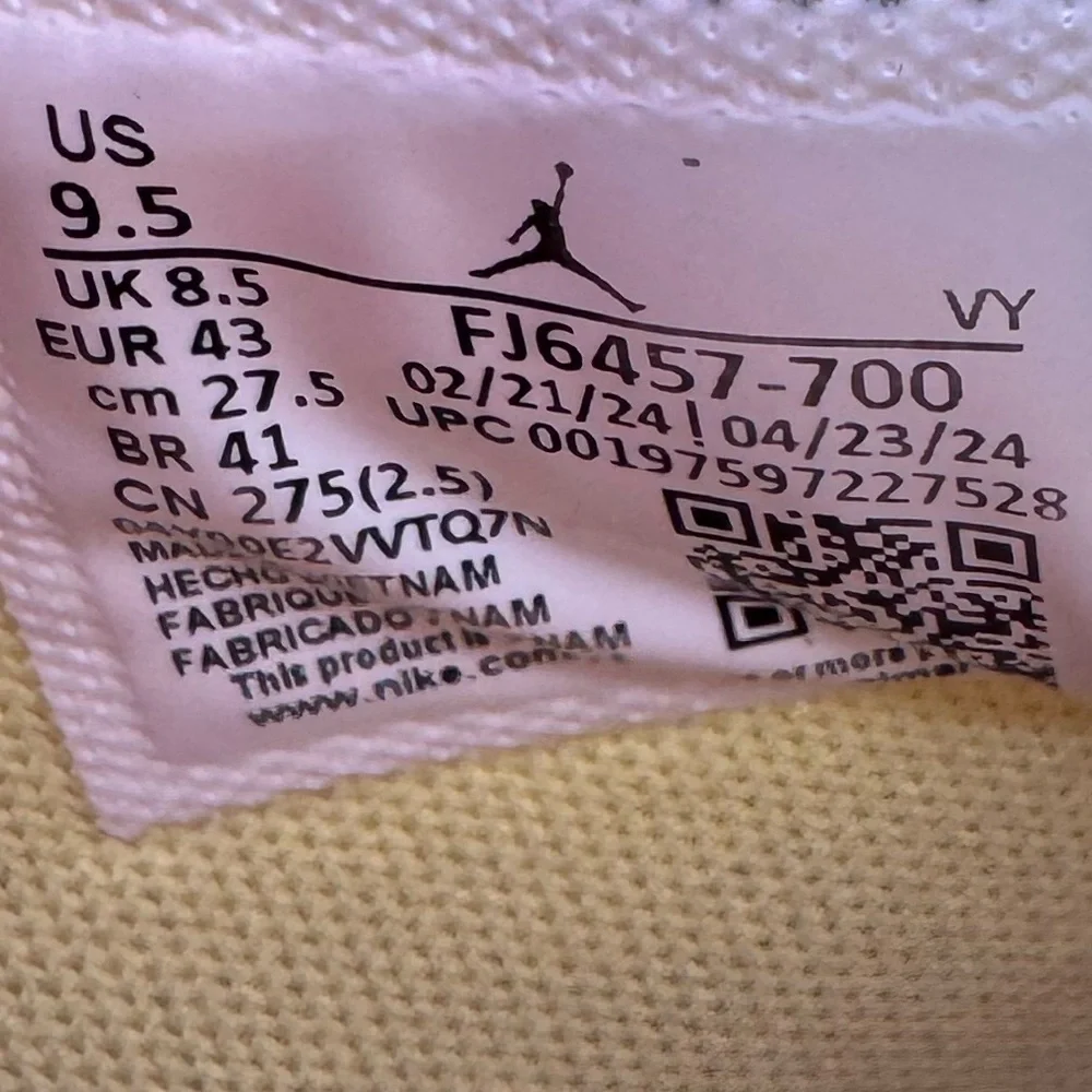 Air Jordan Tatum 2 ‘Lemonade’ Sneaker Size 9.5